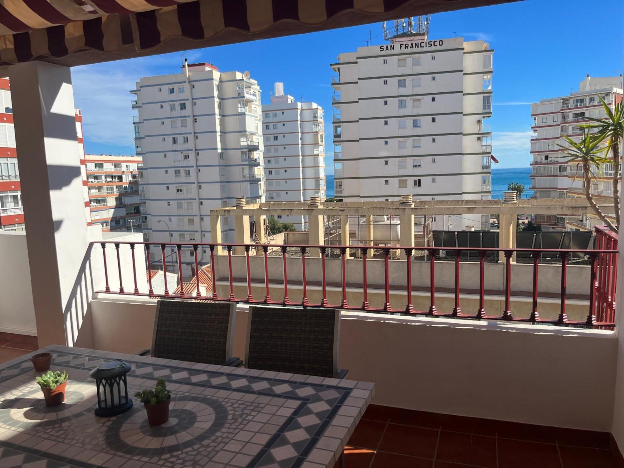 Atico Con Vistas Cerca Del Mar - Penthouse - Parking - Terraza Lägenhet Torre Del Mar Exteriör bild