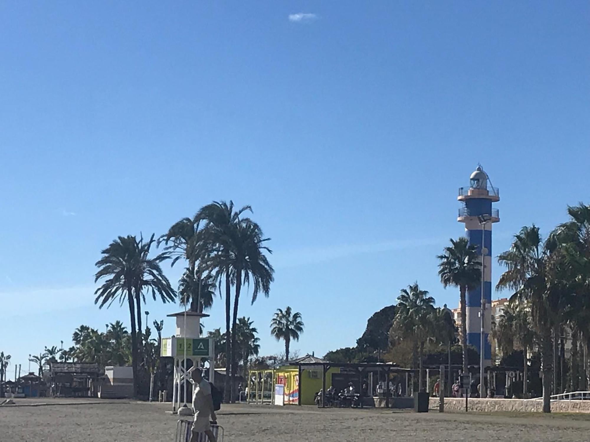 Atico Con Vistas Cerca Del Mar - Penthouse - Parking - Terraza Lägenhet Torre Del Mar Exteriör bild