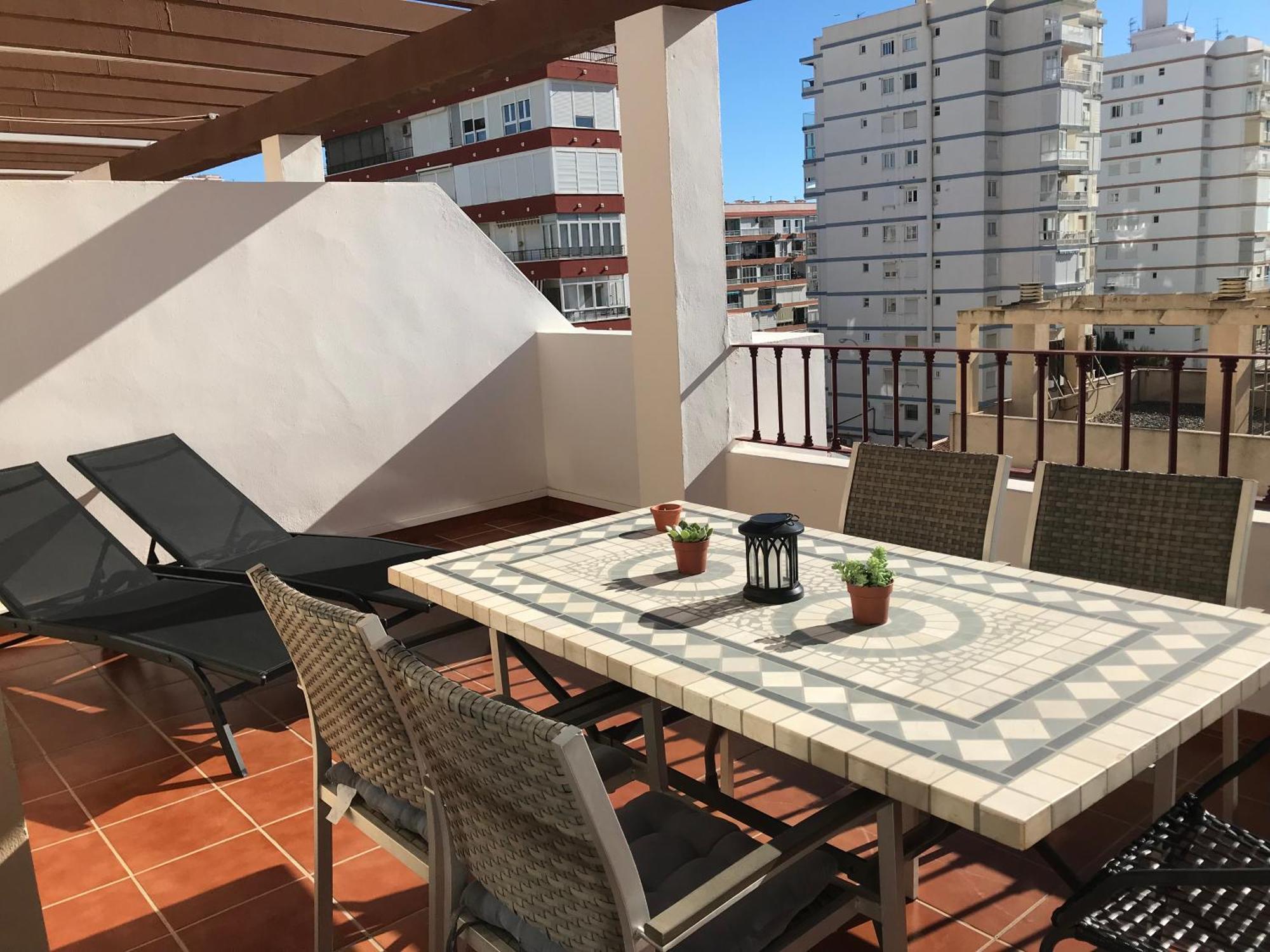 Atico Con Vistas Cerca Del Mar - Penthouse - Parking - Terraza Lägenhet Torre Del Mar Exteriör bild